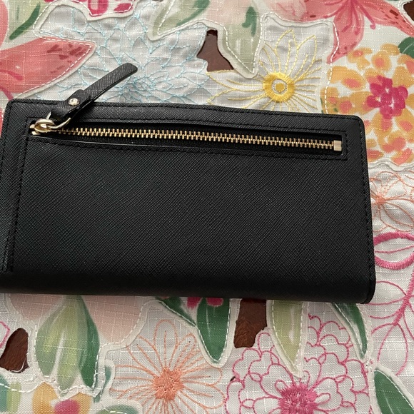KATE SPADE wallet - Picture 2 of 3